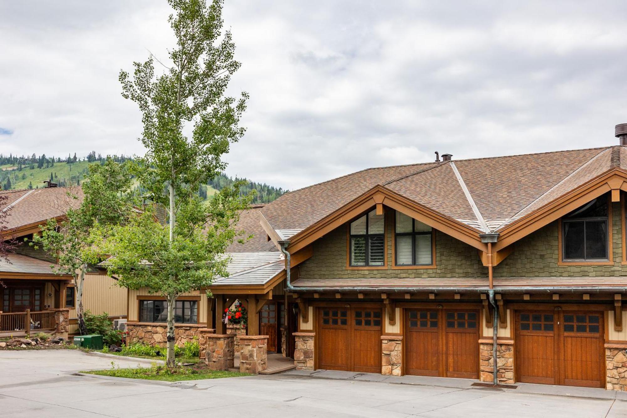 Deer Valley Little Belle Ultimate Ski Getaway, Sleeps 14, Luxury Design, Private Hot Tub, パークシティ エクステリア 写真